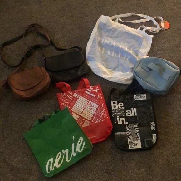 lululemon athletica Handbags - All included!